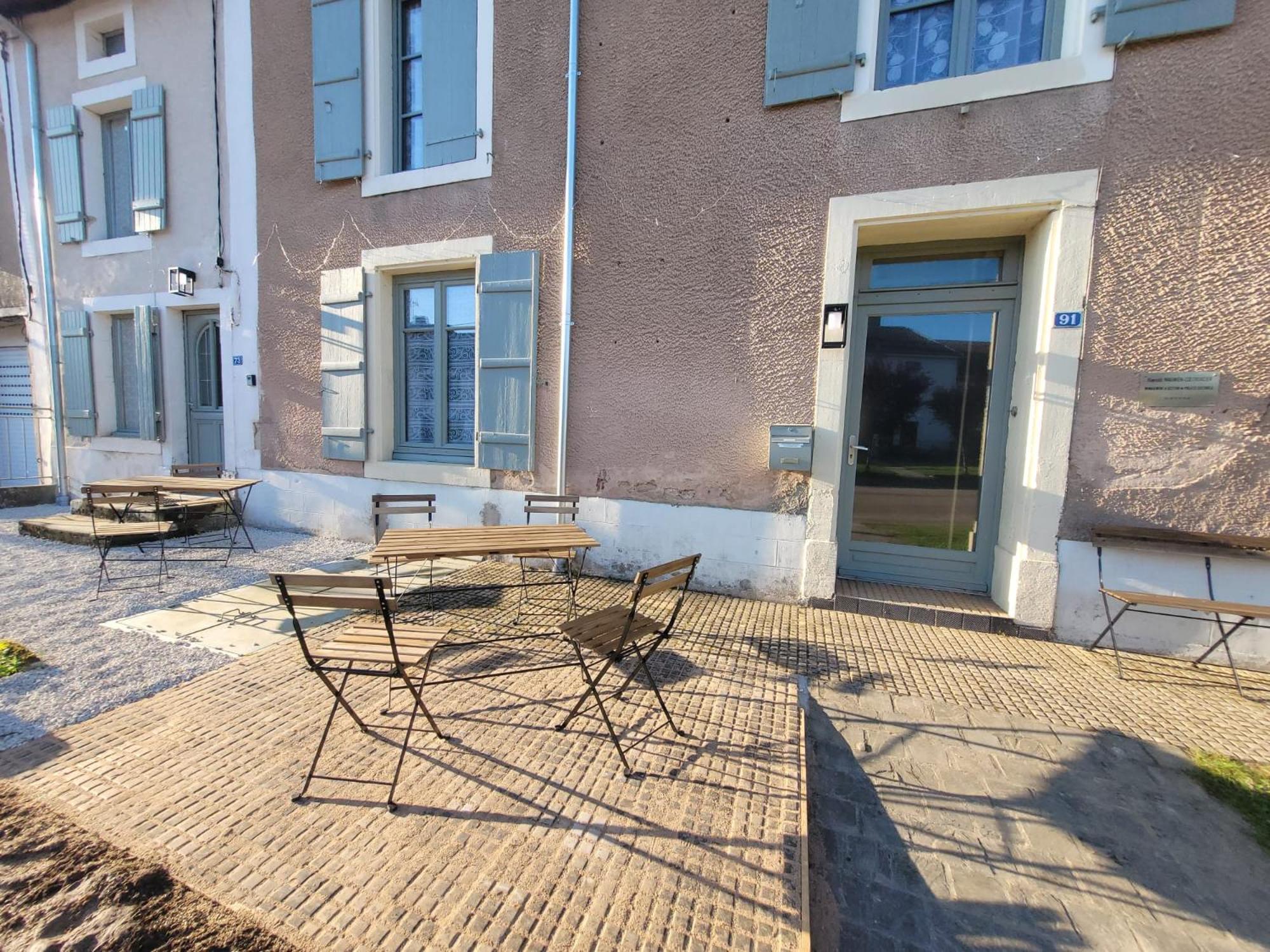 Gite Coeurdacier Monthureux-sur-Saône Exterior foto